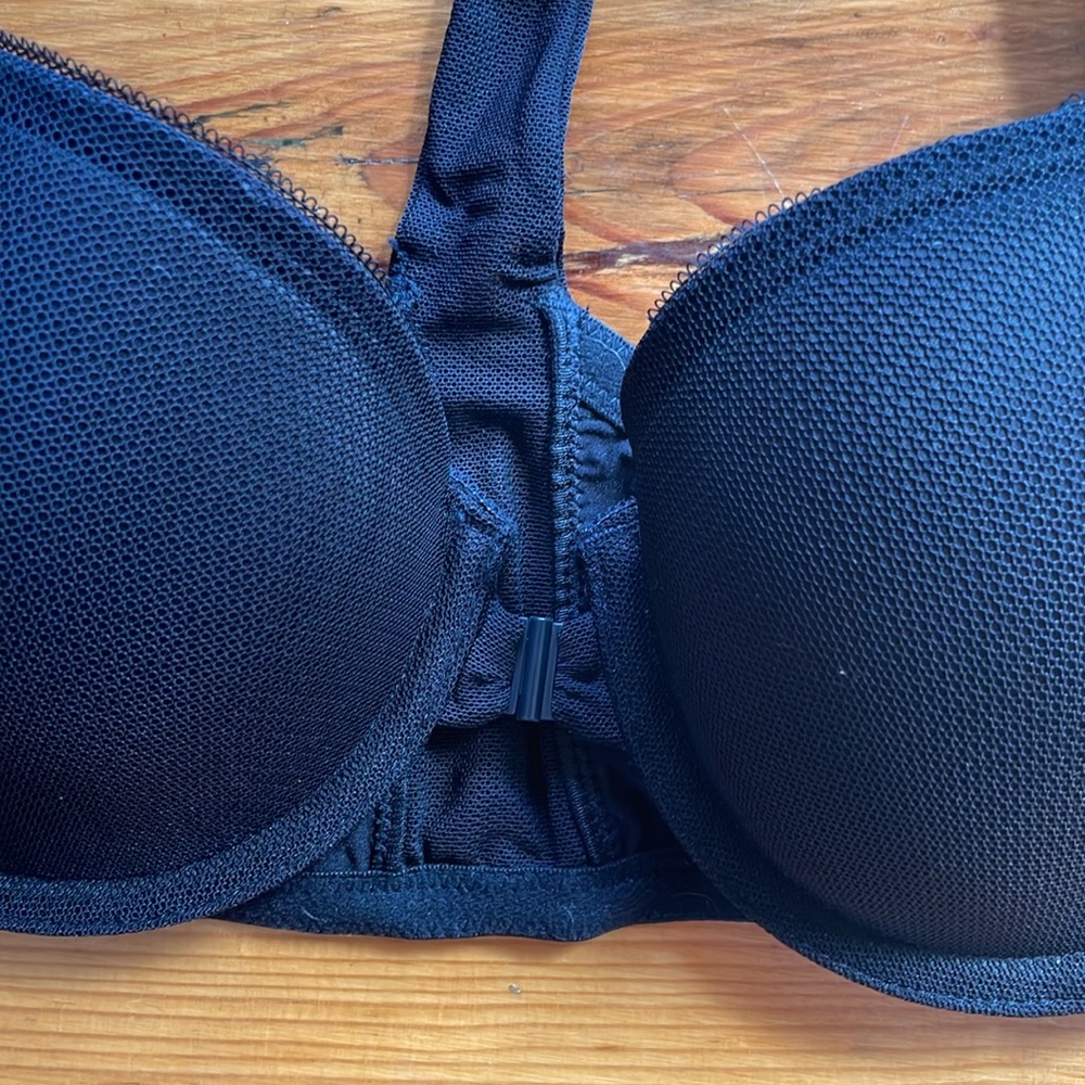 Black Racerback Bra - Picture 2 of 5